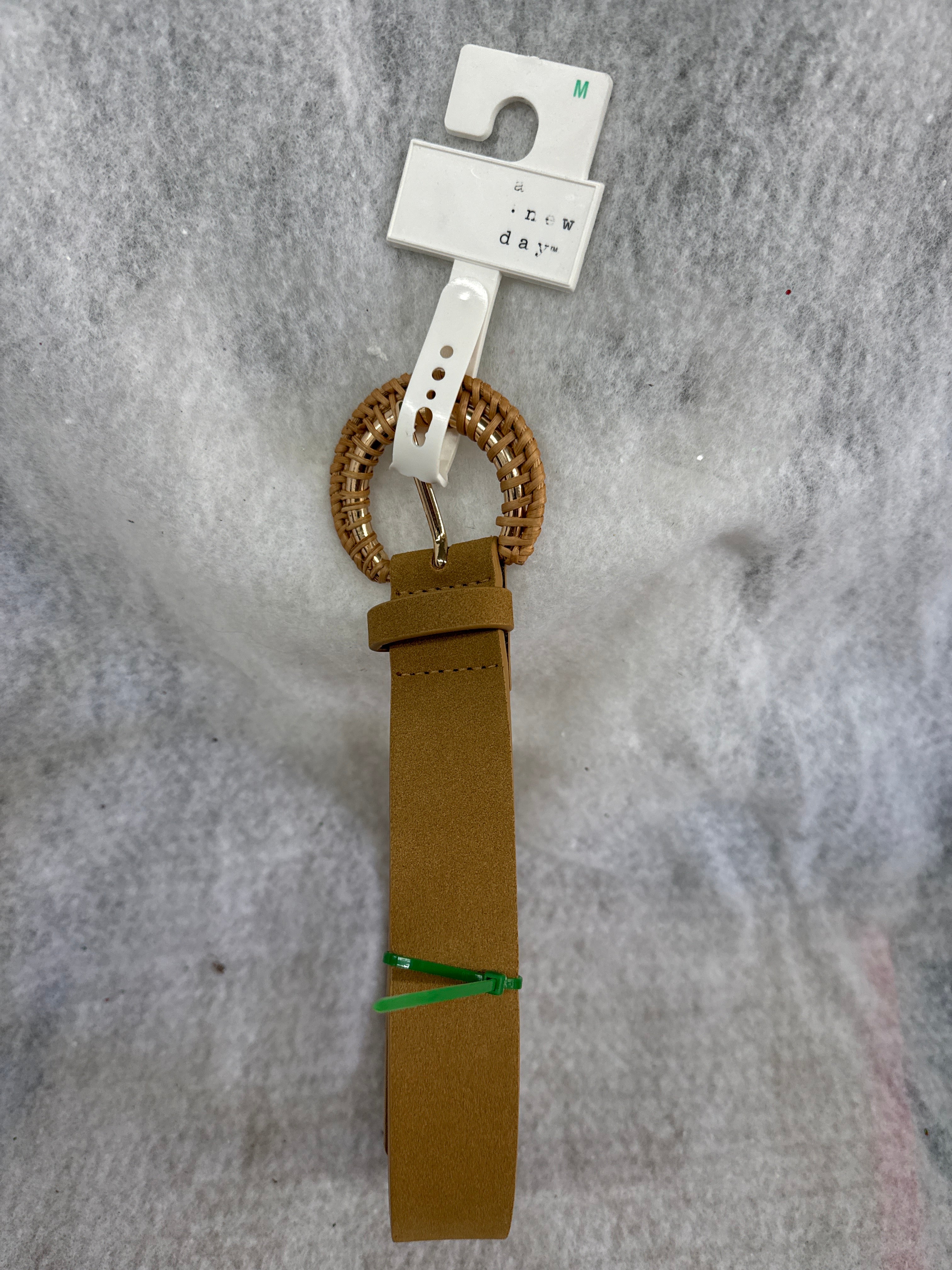 Women's Chunky Center Bar Belt - A New Day Beige - size M