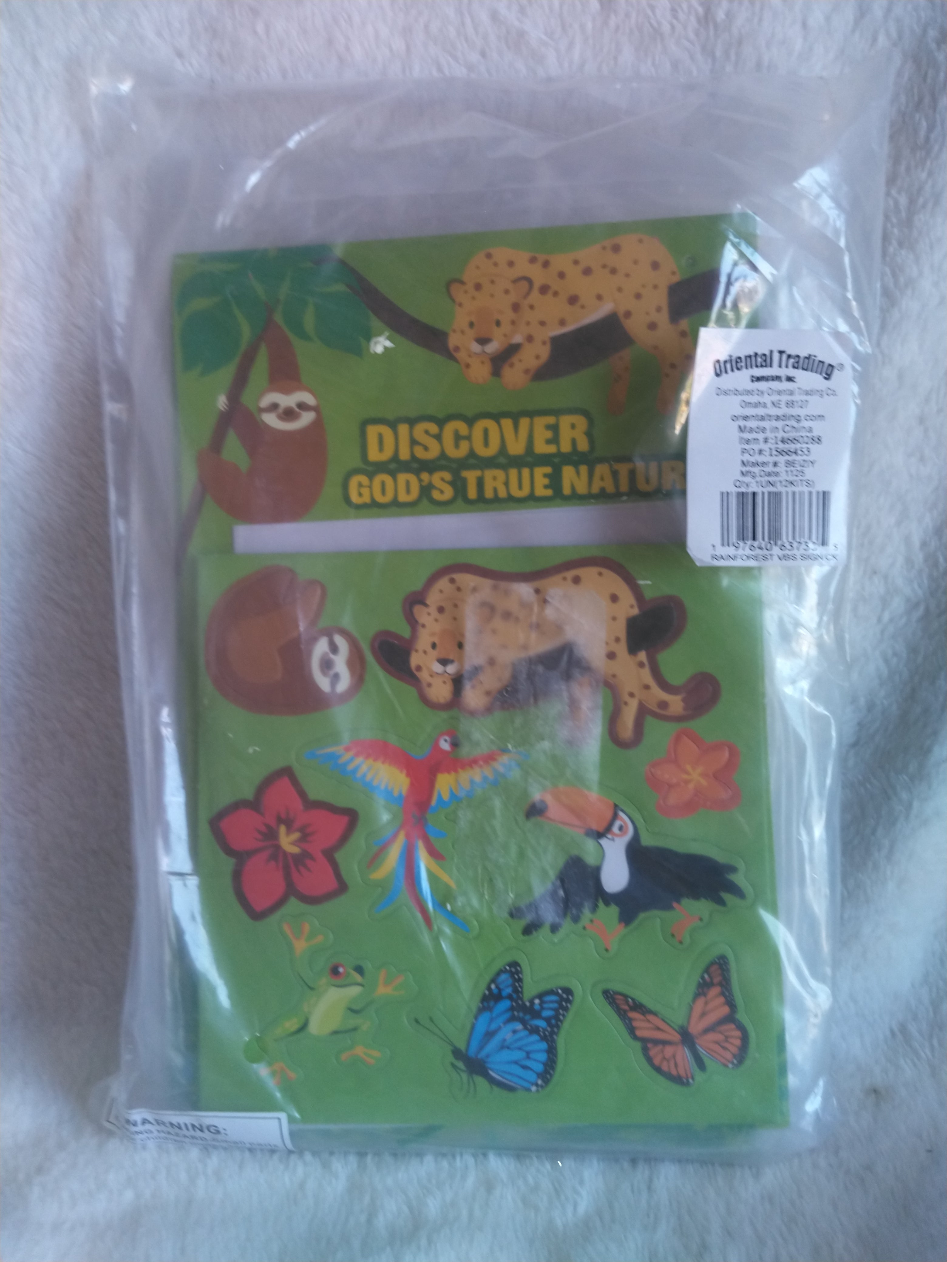 Oriental Trading Rainforest VBS Sign Craft Kit